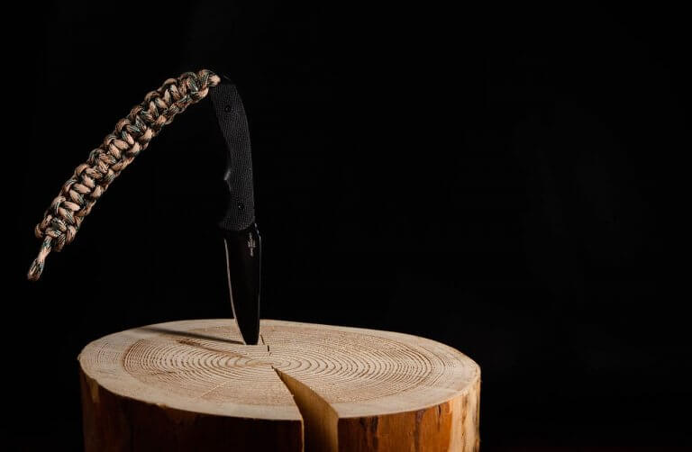Comment choisir un couteau de survie